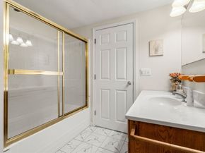 118 Avon St, Malden MA 02148