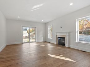 11 Waites Crossing Way, Norfolk MA 02056