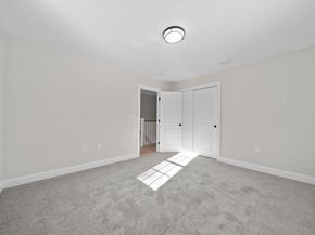 6 Amandas Way 6, Halifax MA 02338