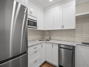 18 Hereford St, Boston MA 02115