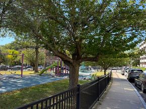 32 Sidlaw 6, Boston MA 02135