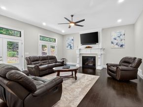 18 Keeney Pond Rd, Norfolk MA 02056