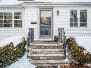 99 Truman Rd,, Newton MA 02459