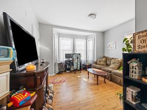 47 Hale St, Bridgewater MA 02324