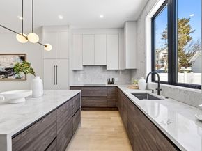 14 Pennsylvania Ave 14, Newton MA 02461