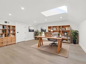 14 Pennsylvania Ave 14, Newton MA 02461