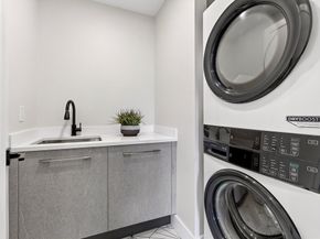 14 Pennsylvania Ave 14, Newton MA 02461