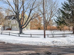 50 Glenwood Road, Tewksbury MA 01876