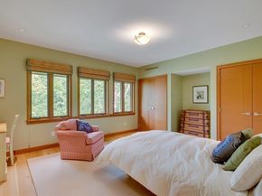 23 Bedford Rd, Lincoln MA 01773