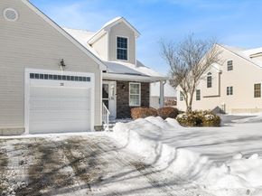 22 Fox Run Rd 22, Blackstone MA 01504