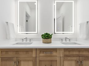 32 Edgewood Road 3, Lexington MA 02420