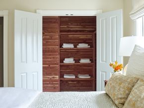 4 Tara Rd, Essex MA 01929