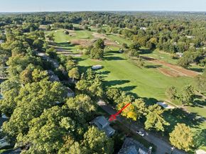 66 Hutchinson Rd, Arlington MA 02474