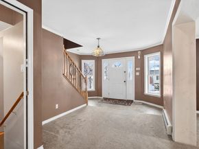 70 Walnut St, Quincy MA 02171