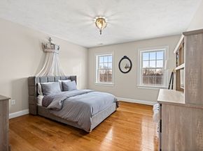 718 Main St, West Newbury MA 01985