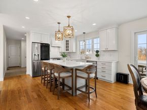 718 Main St, West Newbury MA 01985