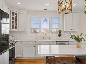 718 Main St, West Newbury MA 01985