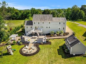 718 Main St, West Newbury MA 01985