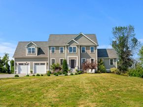 718 Main St, West Newbury MA 01985