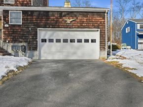 28 Surrey Rd, Salem MA 01970