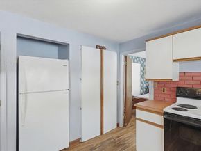 28 Surrey Rd, Salem MA 01970