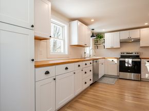 6 Allen Road, Peabody MA 01960