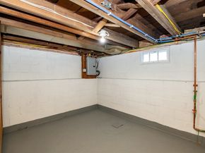 6 Allen Road, Peabody MA 01960