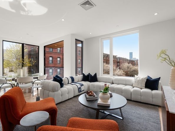 595 Albany Street 302, Boston MA 02118