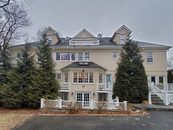 72 Charlemont Street, Newton MA 02461