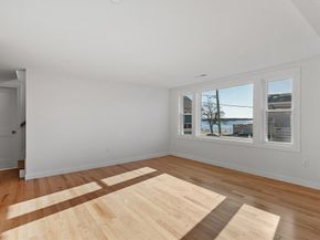 55 Mansfield St B, Gloucester MA 01930