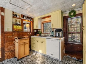 561 Circuit Street, Hanover MA 02339