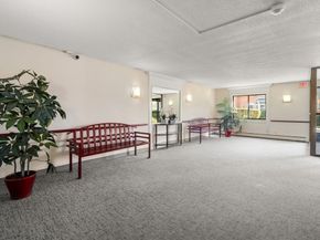 10 Williams St 45, Watertown MA 02472