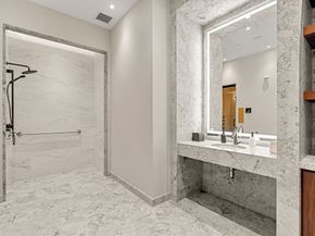 682 Atlantic Ave 39L, Boston MA 02111