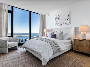 682 Atlantic Ave 39L, Boston MA 02111