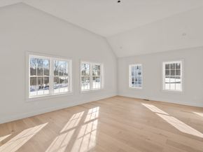 376 Elmwood Avenue, Holden MA 01520