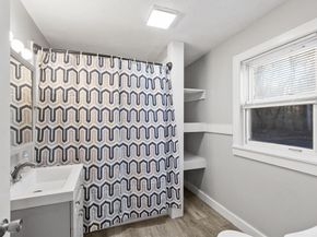 55 South St, Athol MA 01331