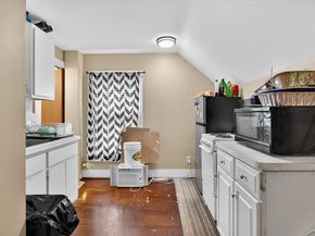 397 Ash St, Brockton MA 02301