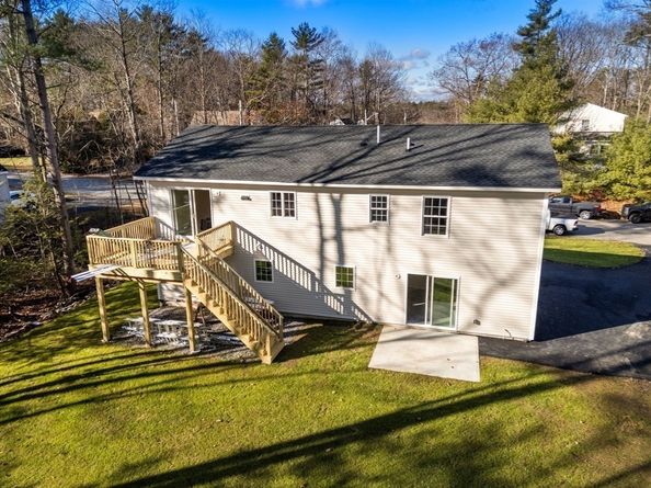 104 Hilltop Rd 2, Southbridge MA 01550