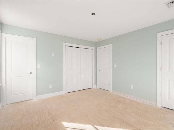 104 Hilltop Rd 2, Southbridge MA 01550