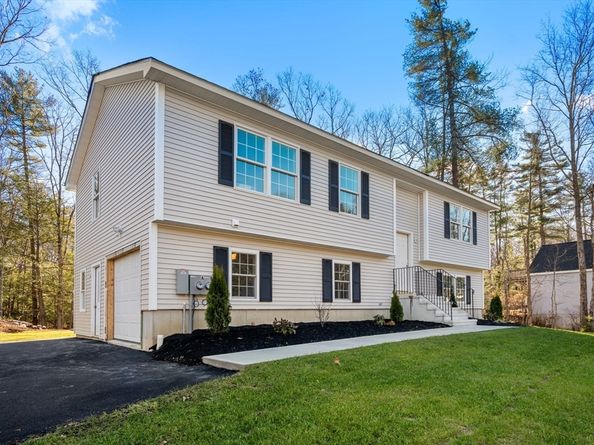 104 Hilltop Rd 2, Southbridge MA 01550