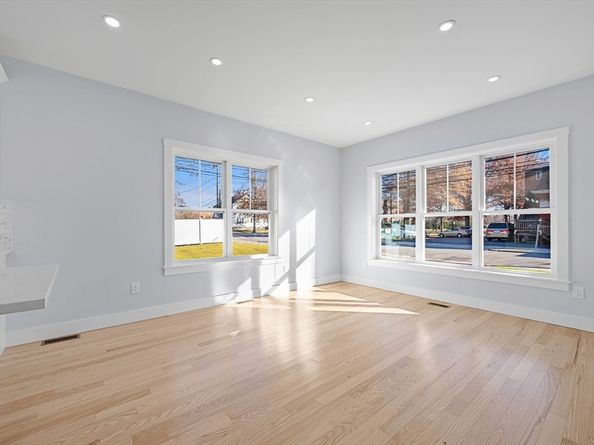 69 Readville Street A, Boston MA 02136