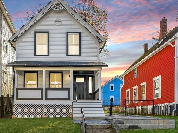 33 Florence St, Worcester MA 01610