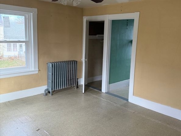 35 School St, Winchendon MA 01475