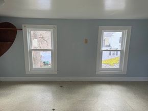 35 School St, Winchendon MA 01475