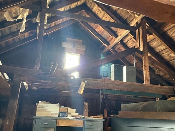 35 School St, Winchendon MA 01475