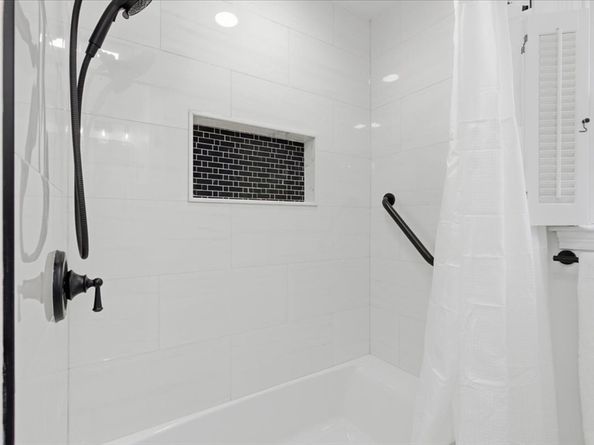 137 Clear Pond Dr 137, Walpole MA 02081