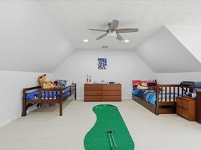 137 Clear Pond Dr 137, Walpole MA 02081