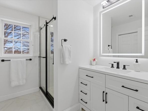 137 Clear Pond Dr 137, Walpole MA 02081