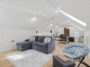 137 Clear Pond Dr 137, Walpole MA 02081