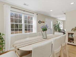 137 Clear Pond Dr 137, Walpole MA 02081